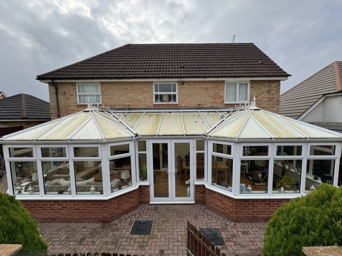 Conservatory roof – Guisborough before cleaning