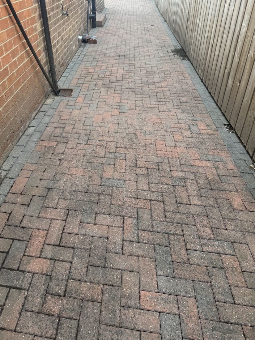 Block paving path – Eston before cleaning