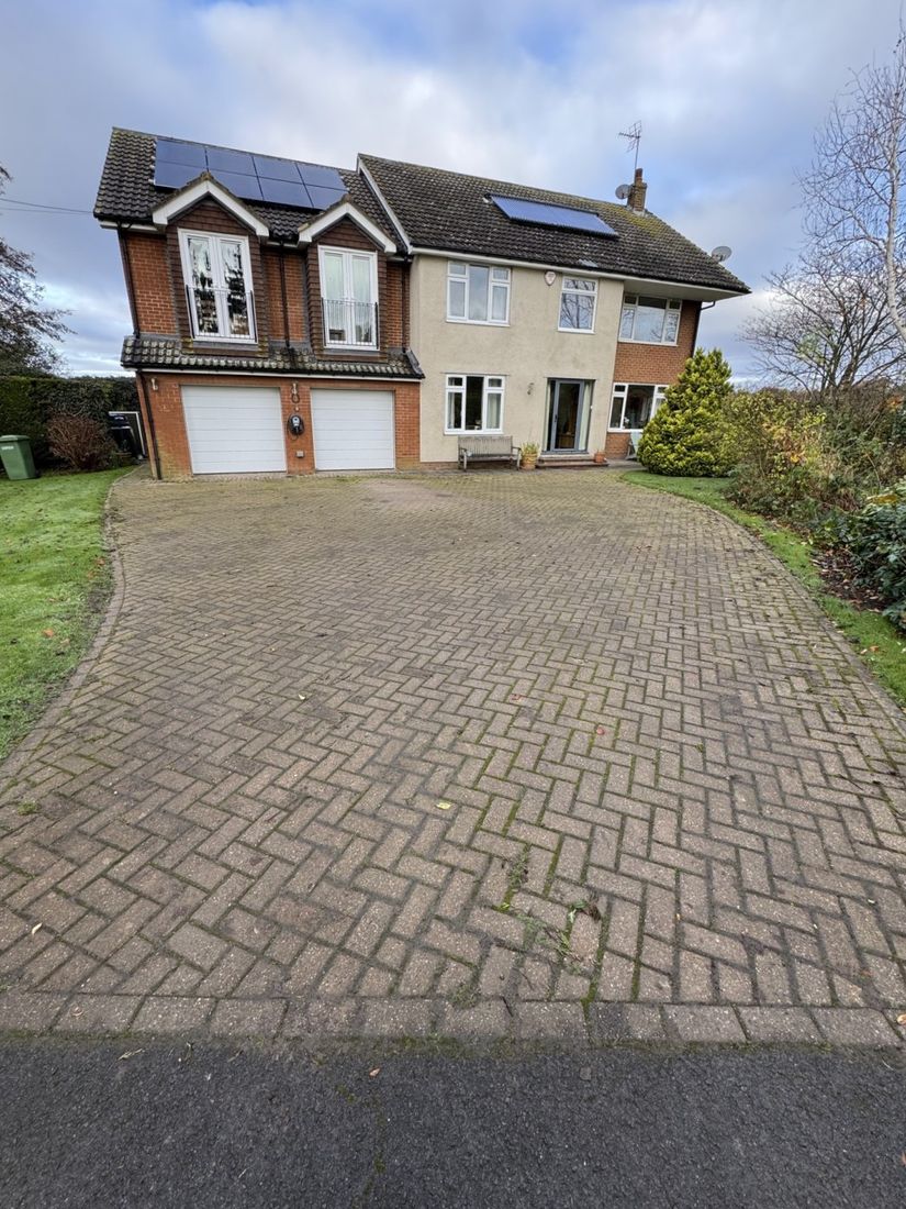 Block paving driveway – Great Ayton before cleaning