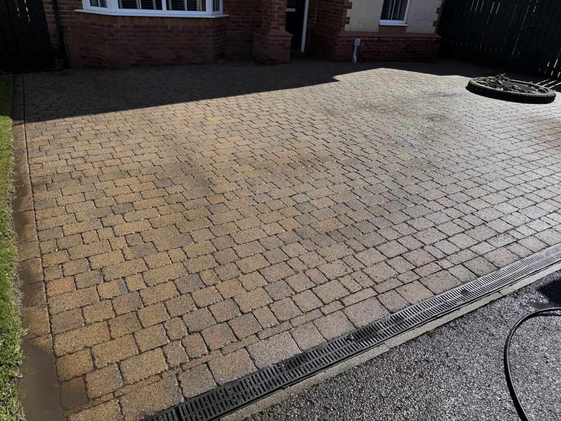 Block paving driveway after cleaning in Marske-by-the-Sea by MMC Exterior Cleaning