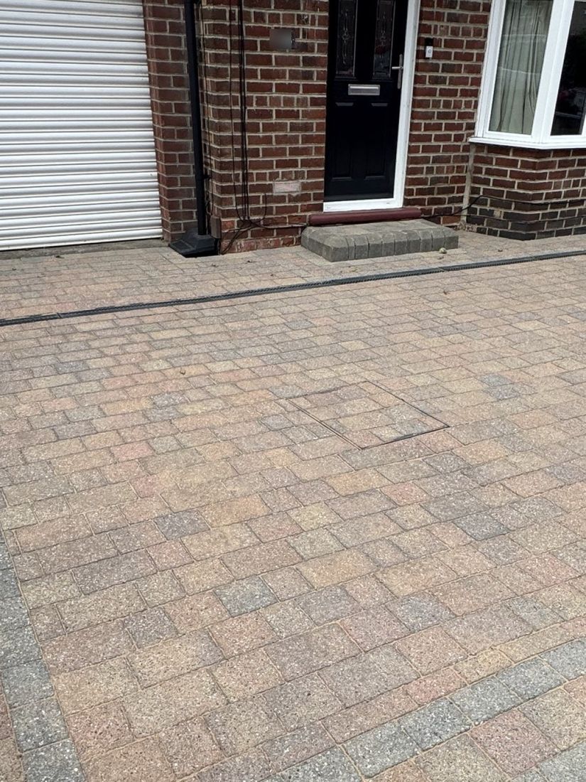 Block paving driveway after cleaning in Normanby by MMC Exterior Cleaning