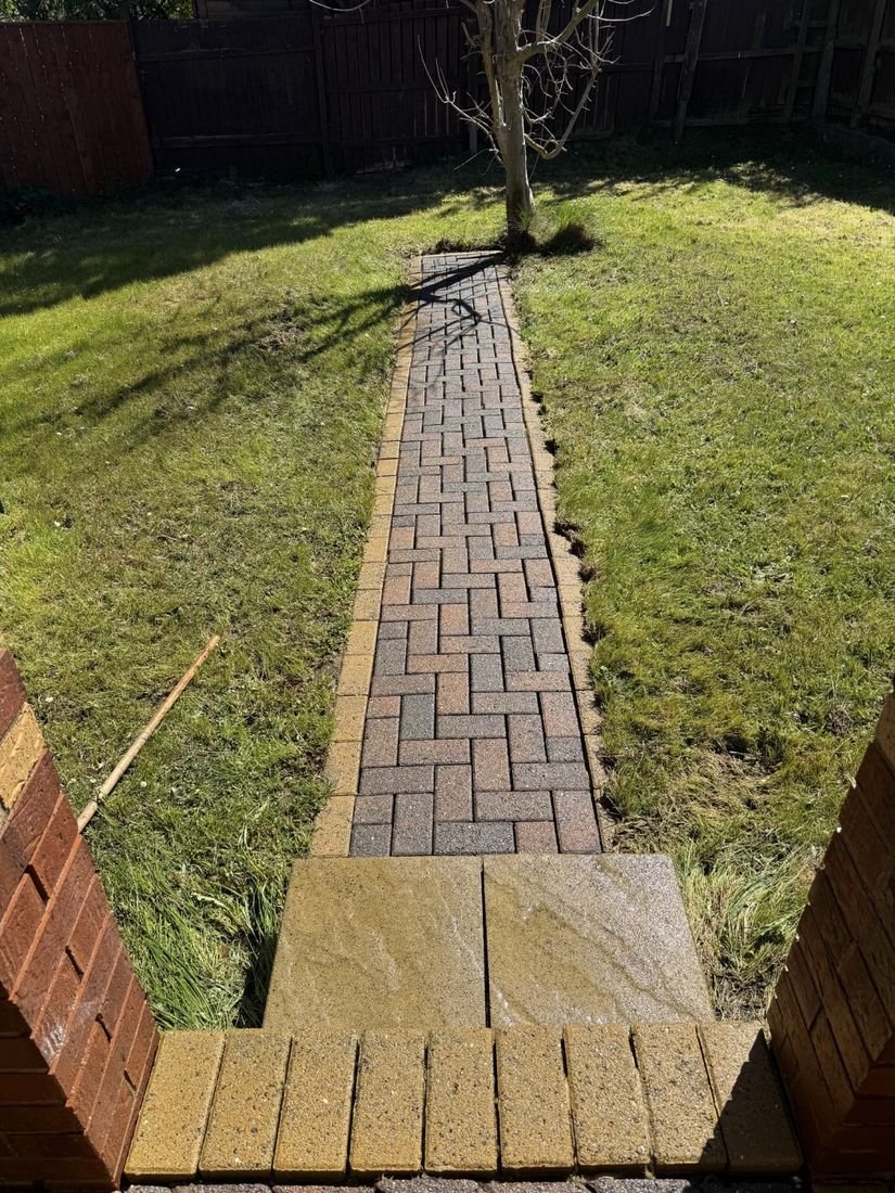 Garden path – Acklam after cleaning by MMC Exterior Cleaning