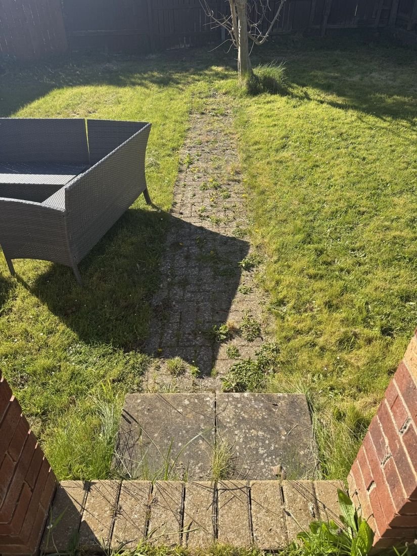 Garden path – Acklam before cleaning