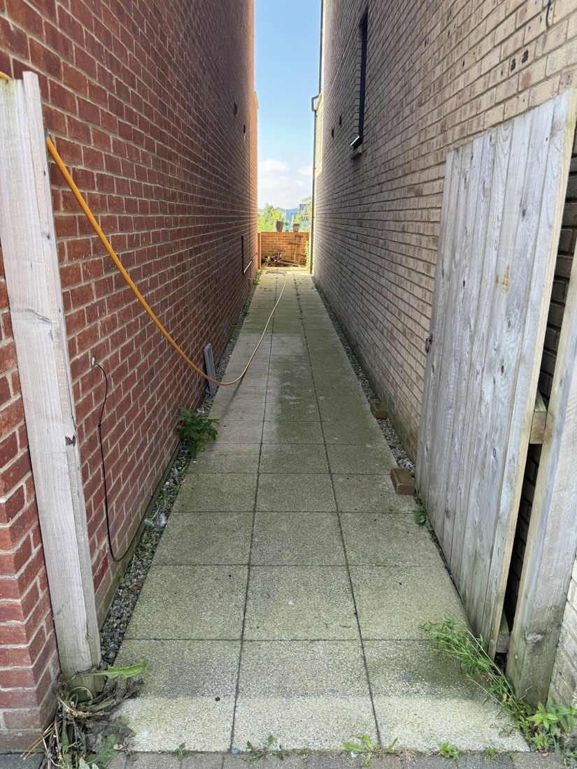 Side path – Thornaby before cleaning