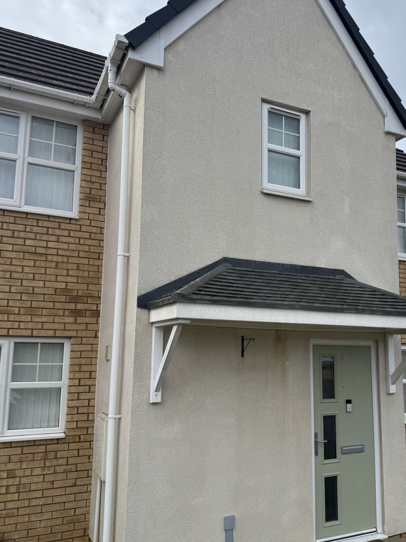 Render soft wash – Fairfield (after the return visit) after cleaning by MMC Exterior Cleaning