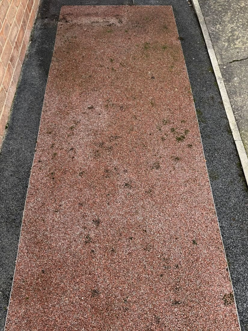 Resin bound path – Guisborough before cleaning